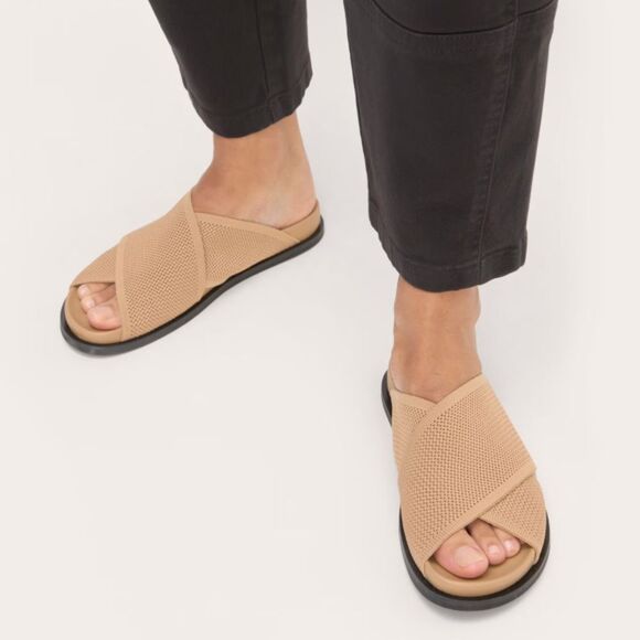 Everlane Shoes 5 - Picture 1 of 13